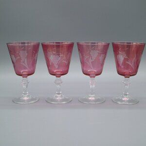 Crystal Amethyst Cranberry 5" Wine Glasses Grapes Vine Pattern | Aperitif
